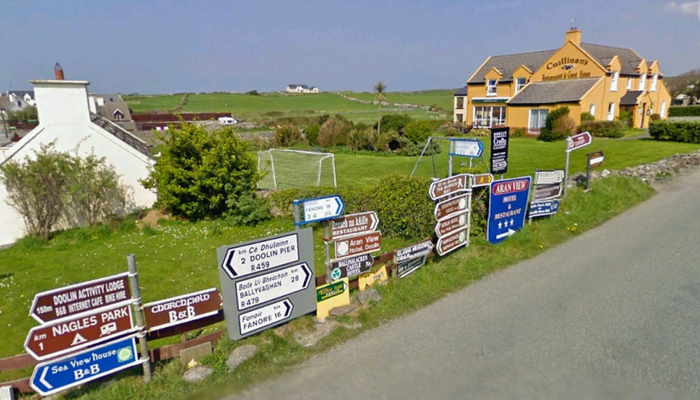 Funny Road Signs And Situations You Can Find In Ireland